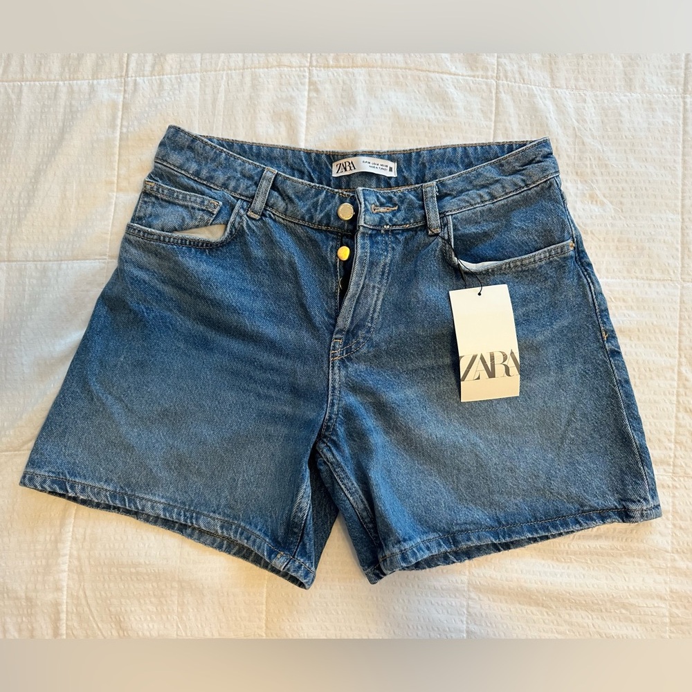 NWT Zara Z1975 High-Waisted Loose Fit Shorts